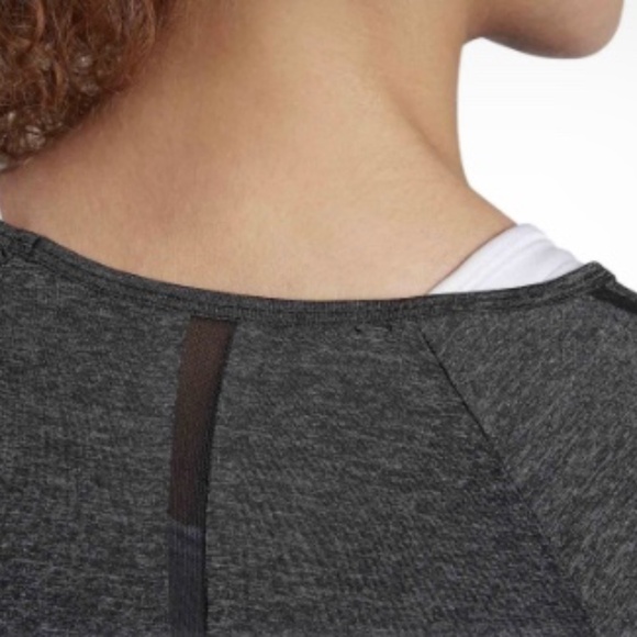 Nike Pro Hypercool Top - Picture 3 of 9